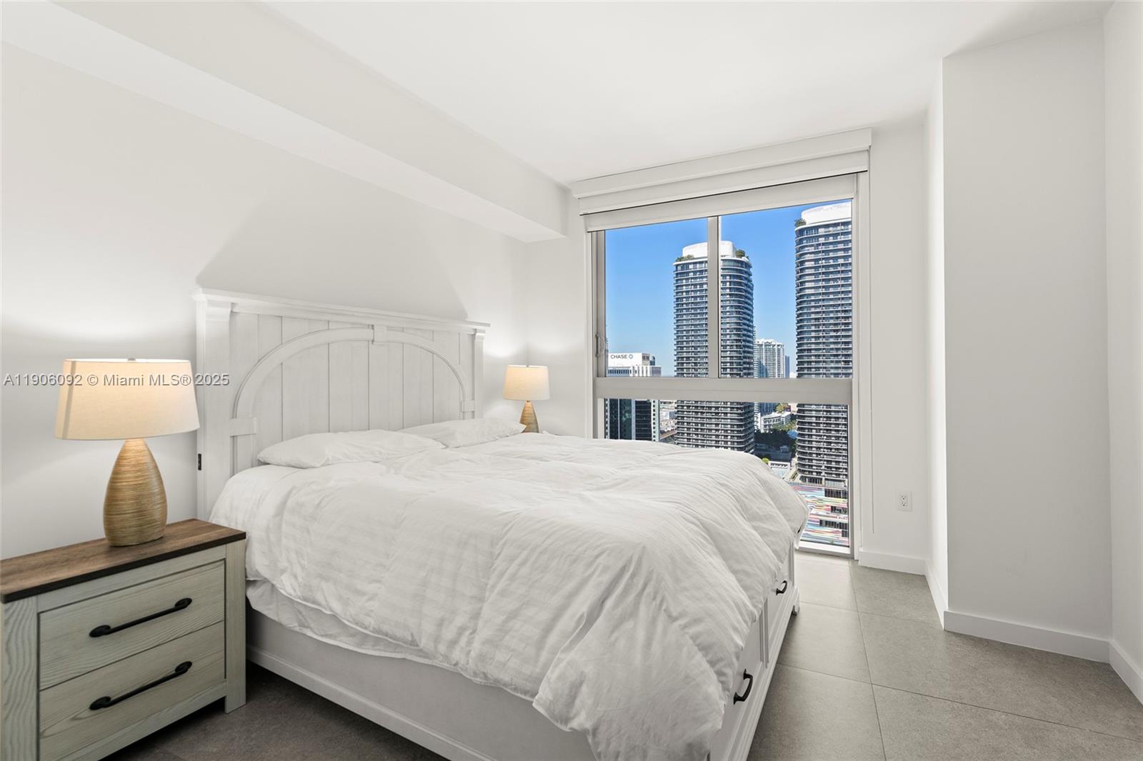 1100 S Miami Ave Unit: 2910