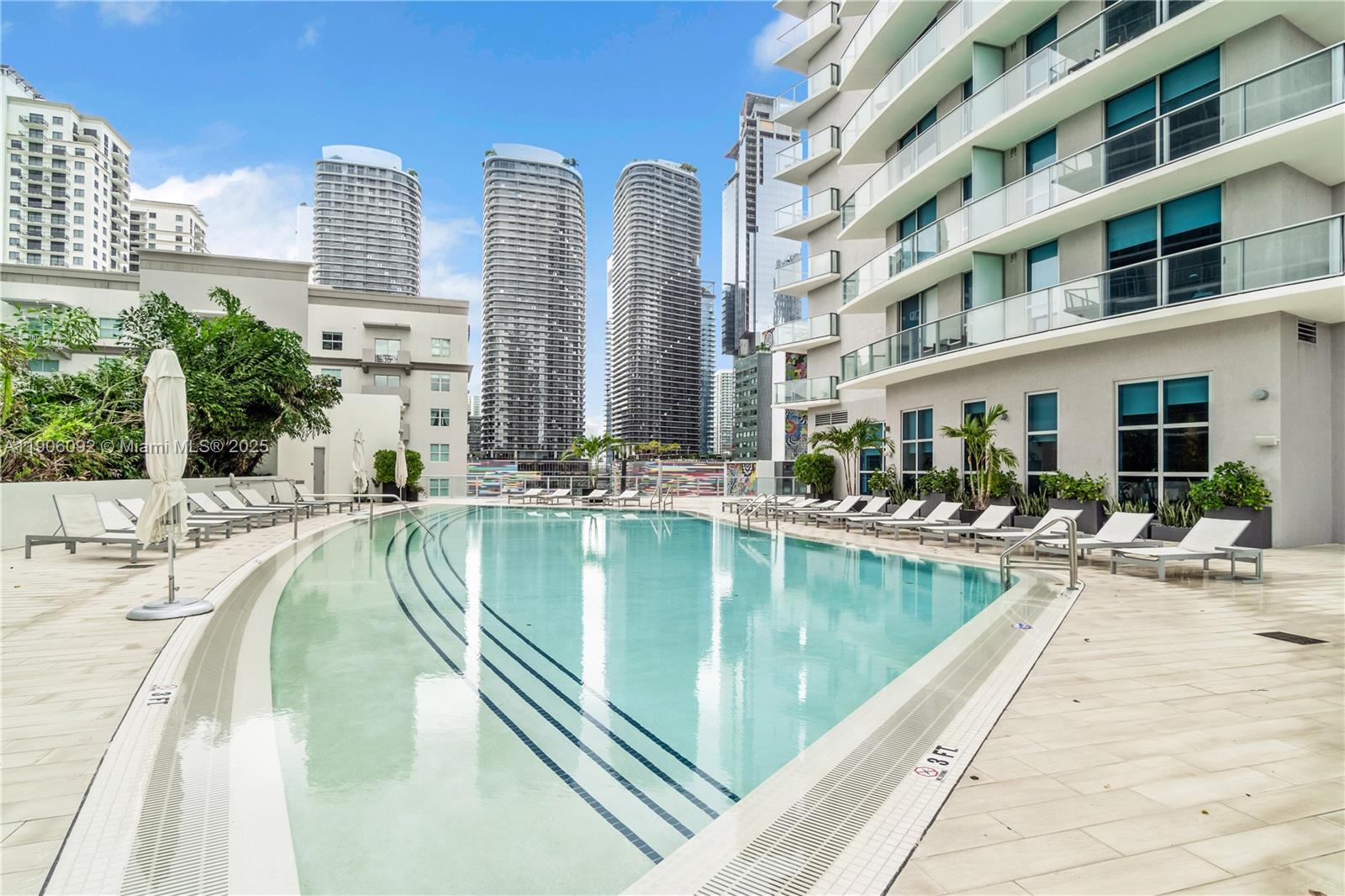 1100 S Miami Ave Unit: 2910