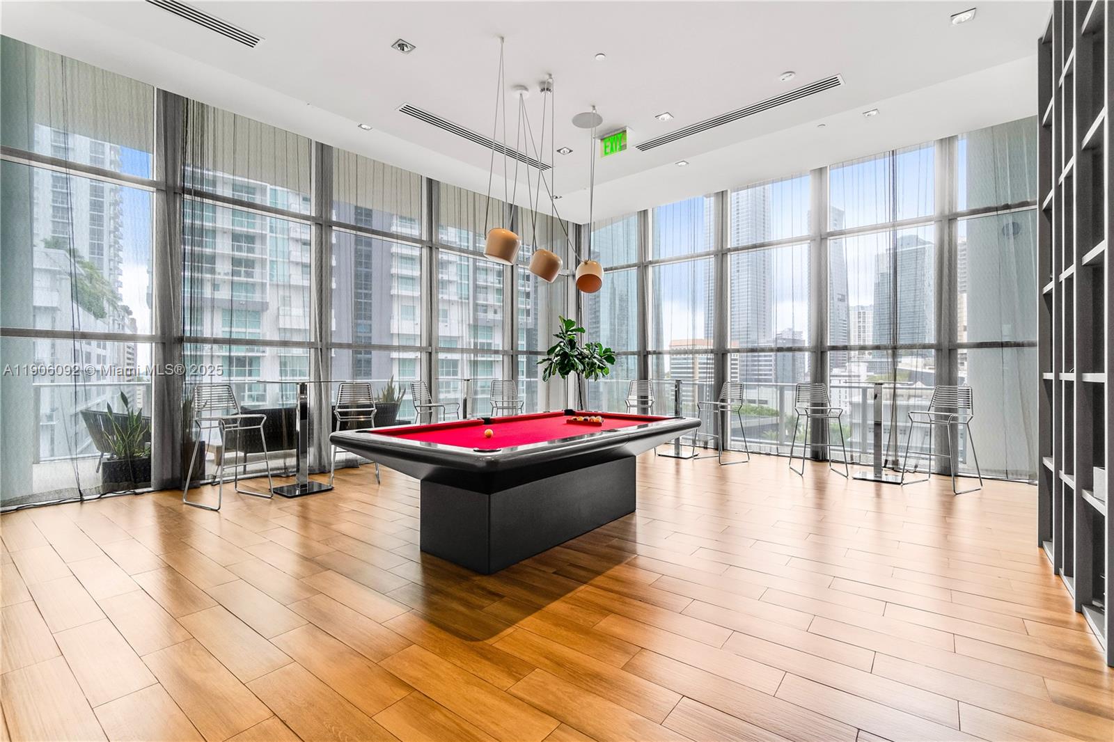 1100 S Miami Ave Unit: 2910