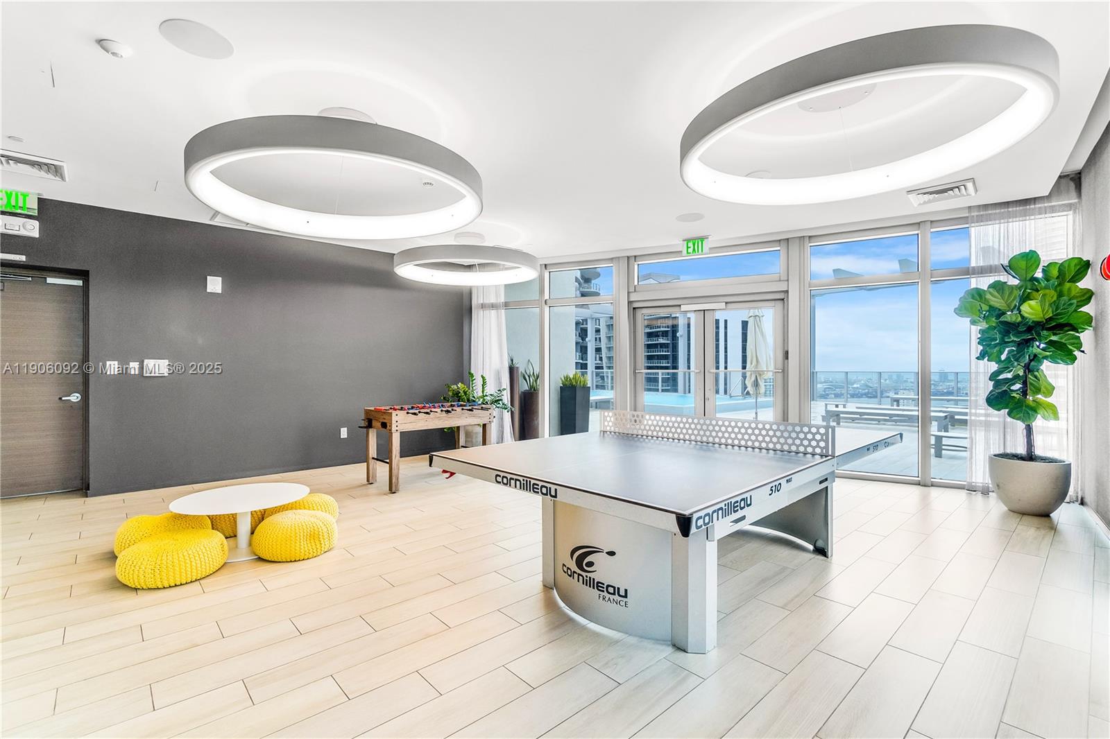 1100 S Miami Ave Unit: 2910