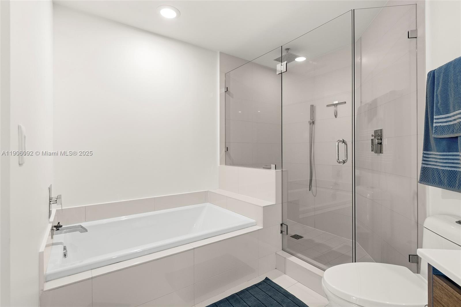 1100 S Miami Ave Unit: 2910