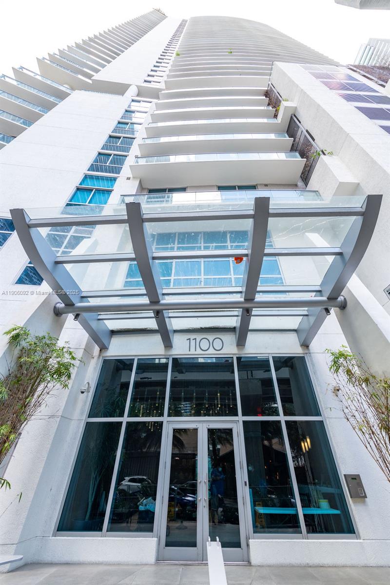 1100 S Miami Ave Unit: 2910