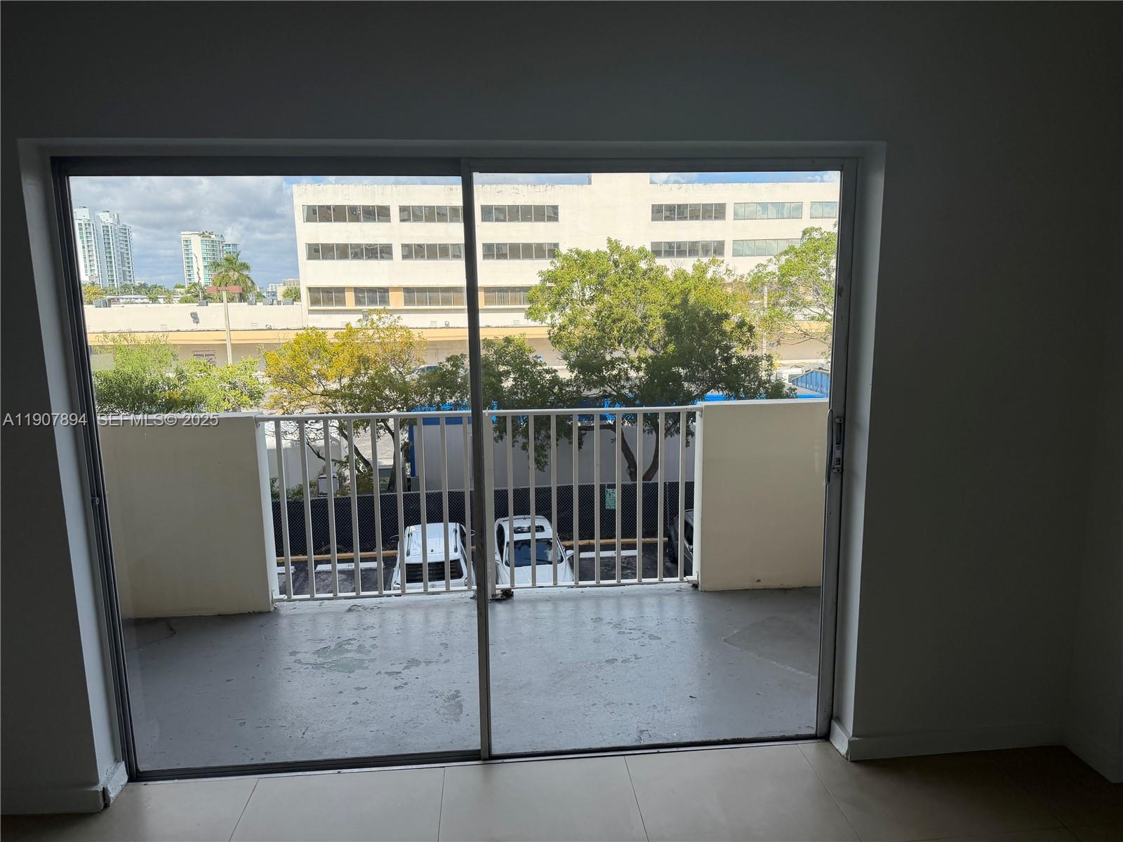 1455 N Treasure Dr # 3D