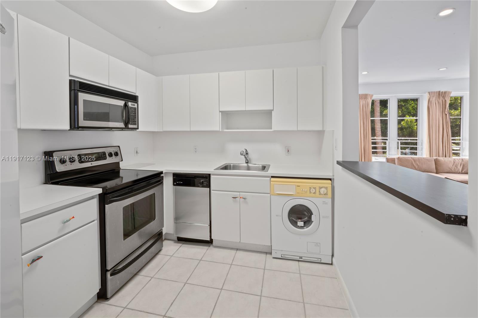 1018 Meridian Ave # 5