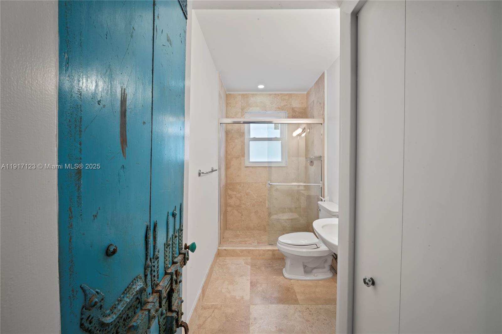 1018 Meridian Ave # 5