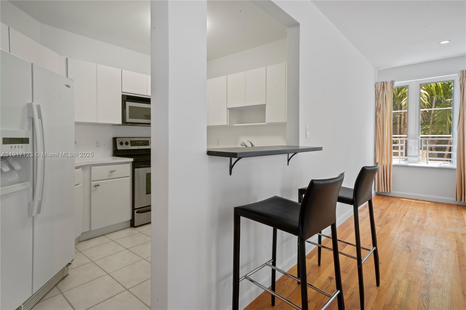 1018 Meridian Ave # 5