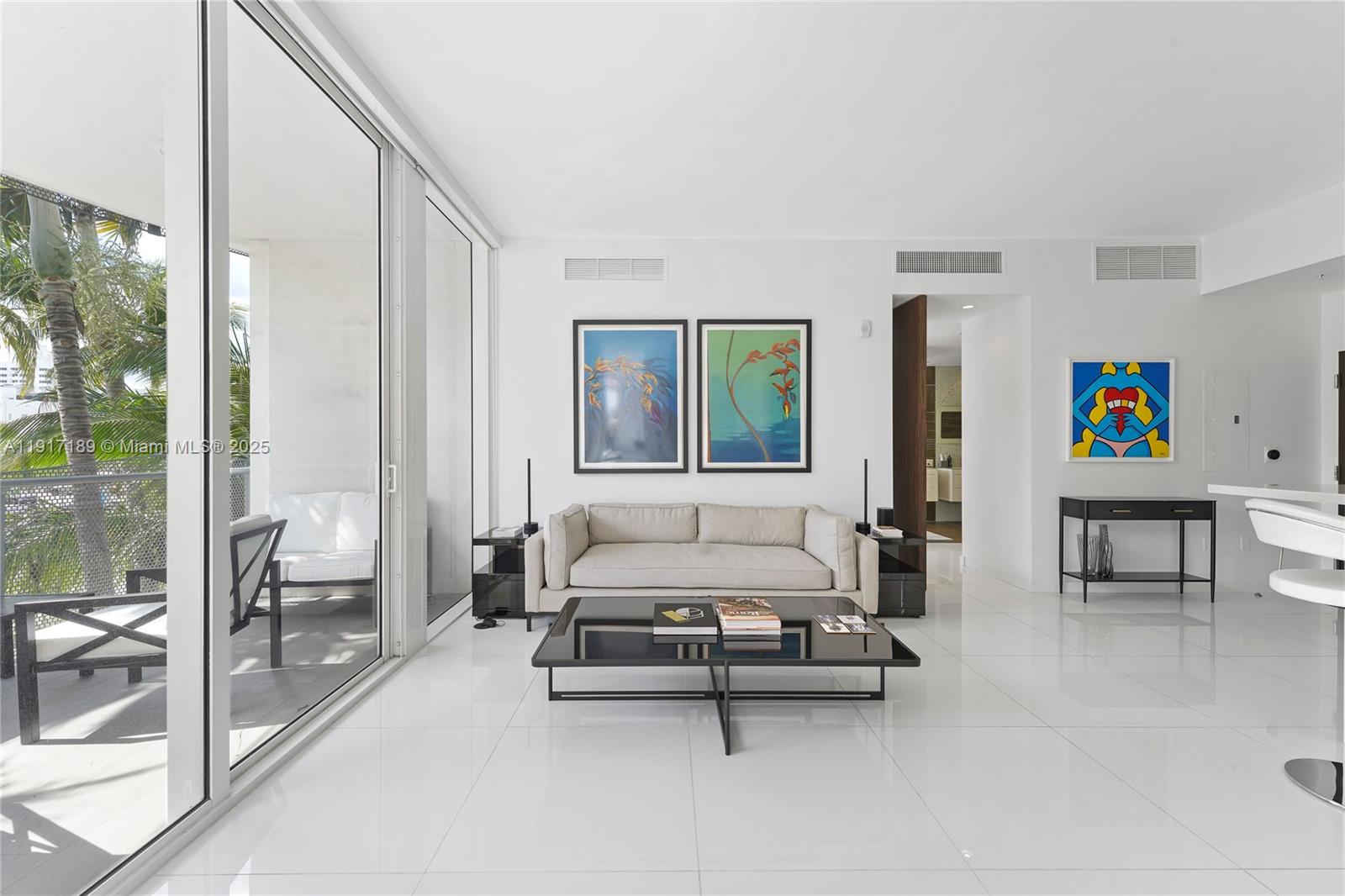 2100 Park Ave # 201