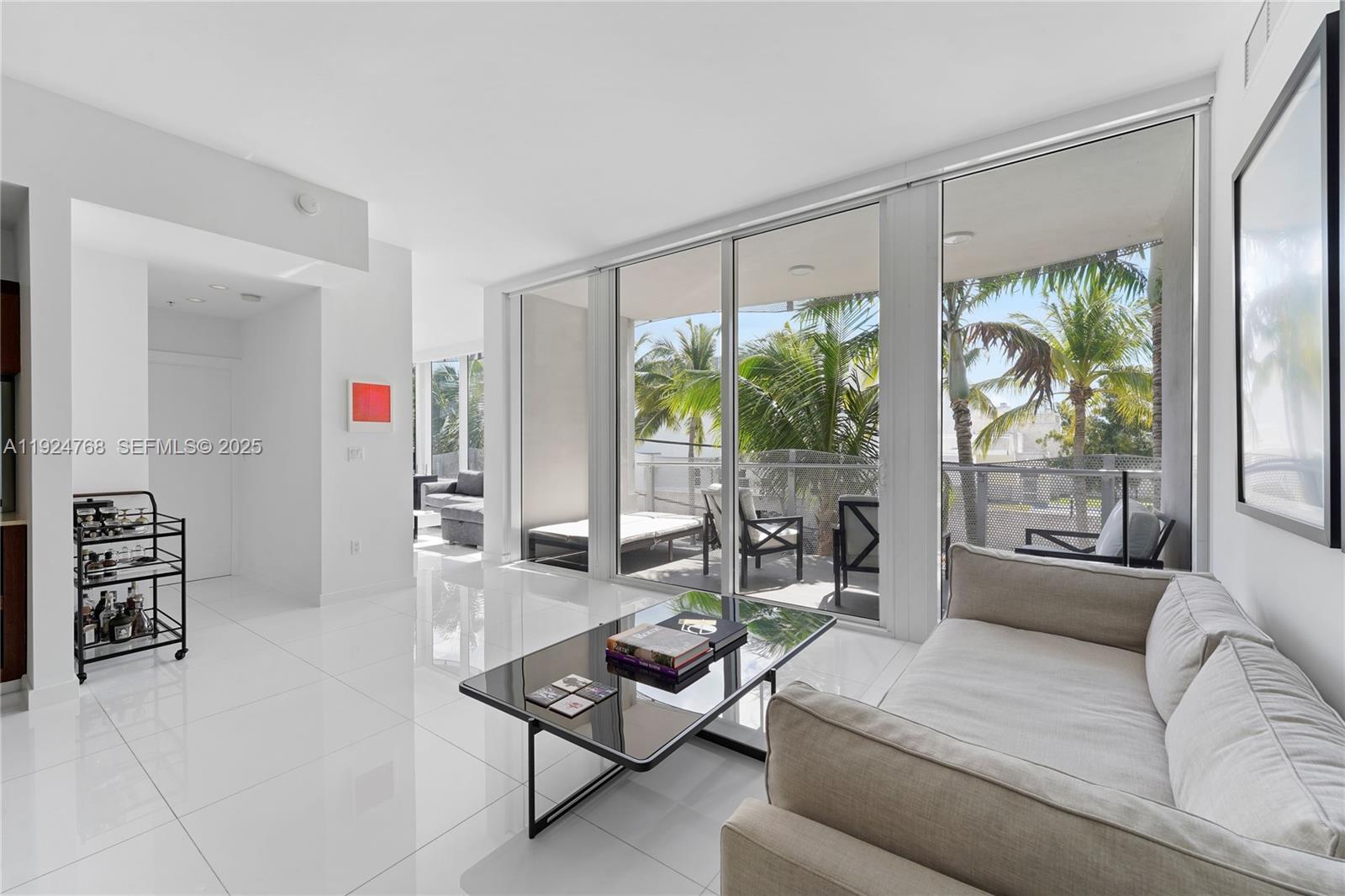 2100 Park Ave # 201