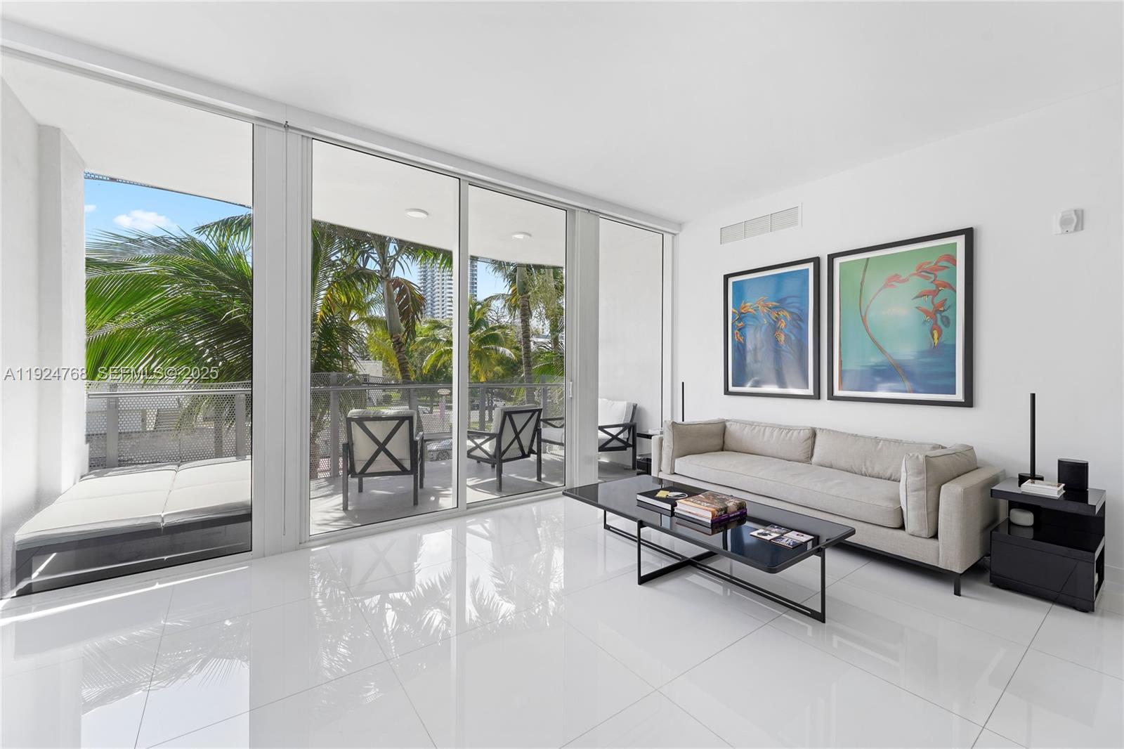 2100 Park Ave # 201