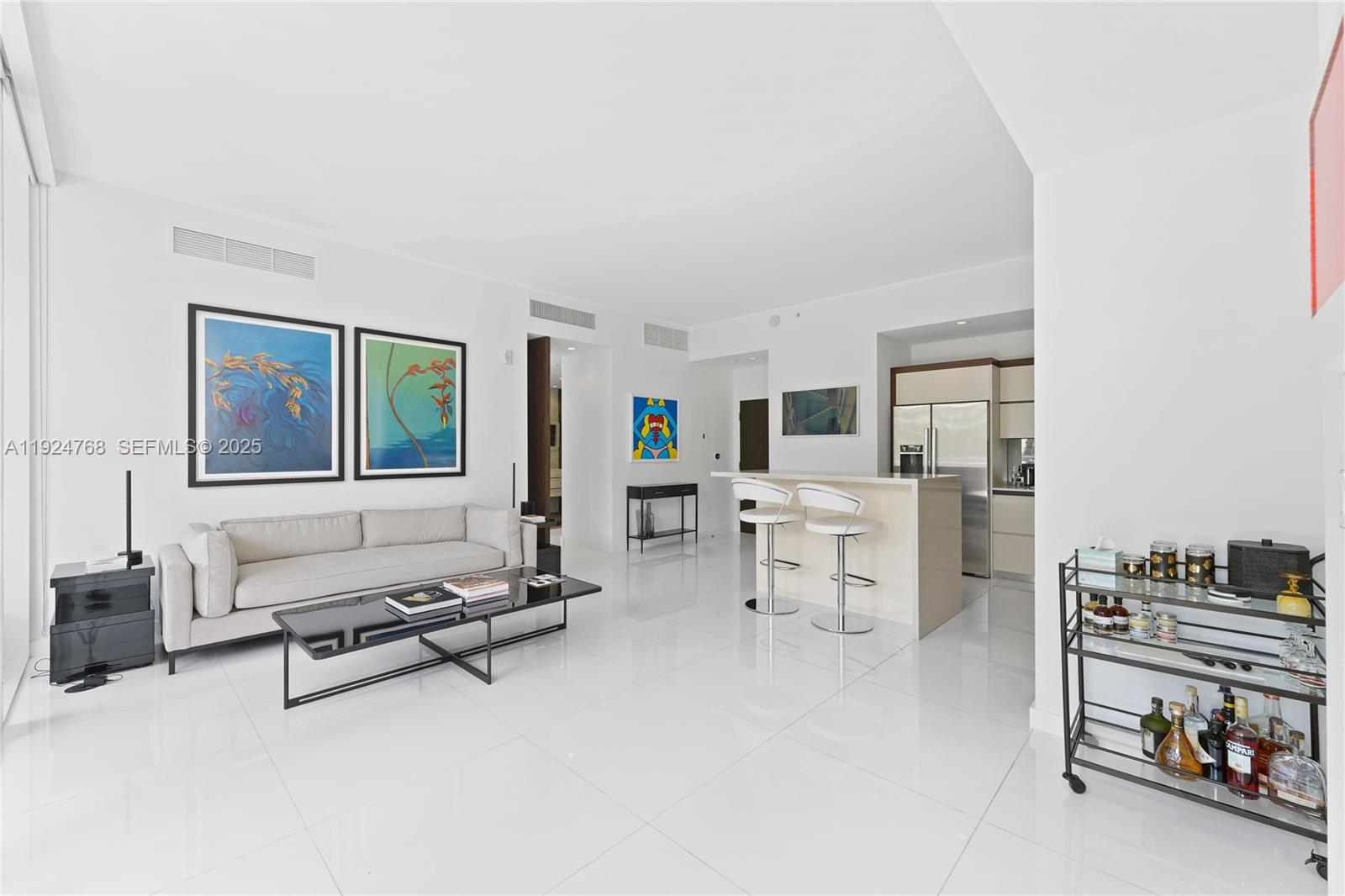 2100 Park Ave # 201