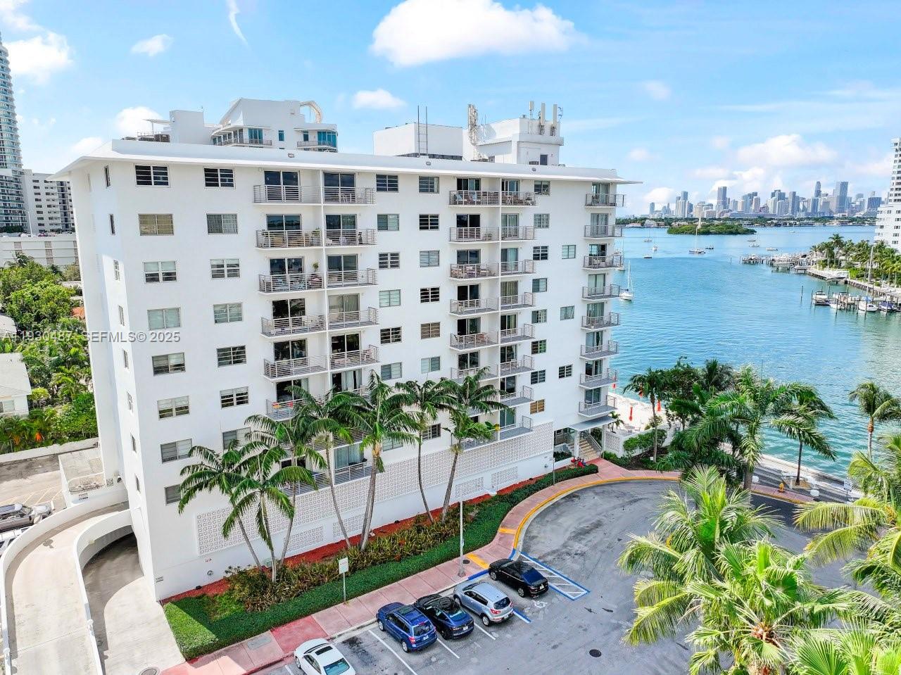 1450 Lincoln Rd # 307