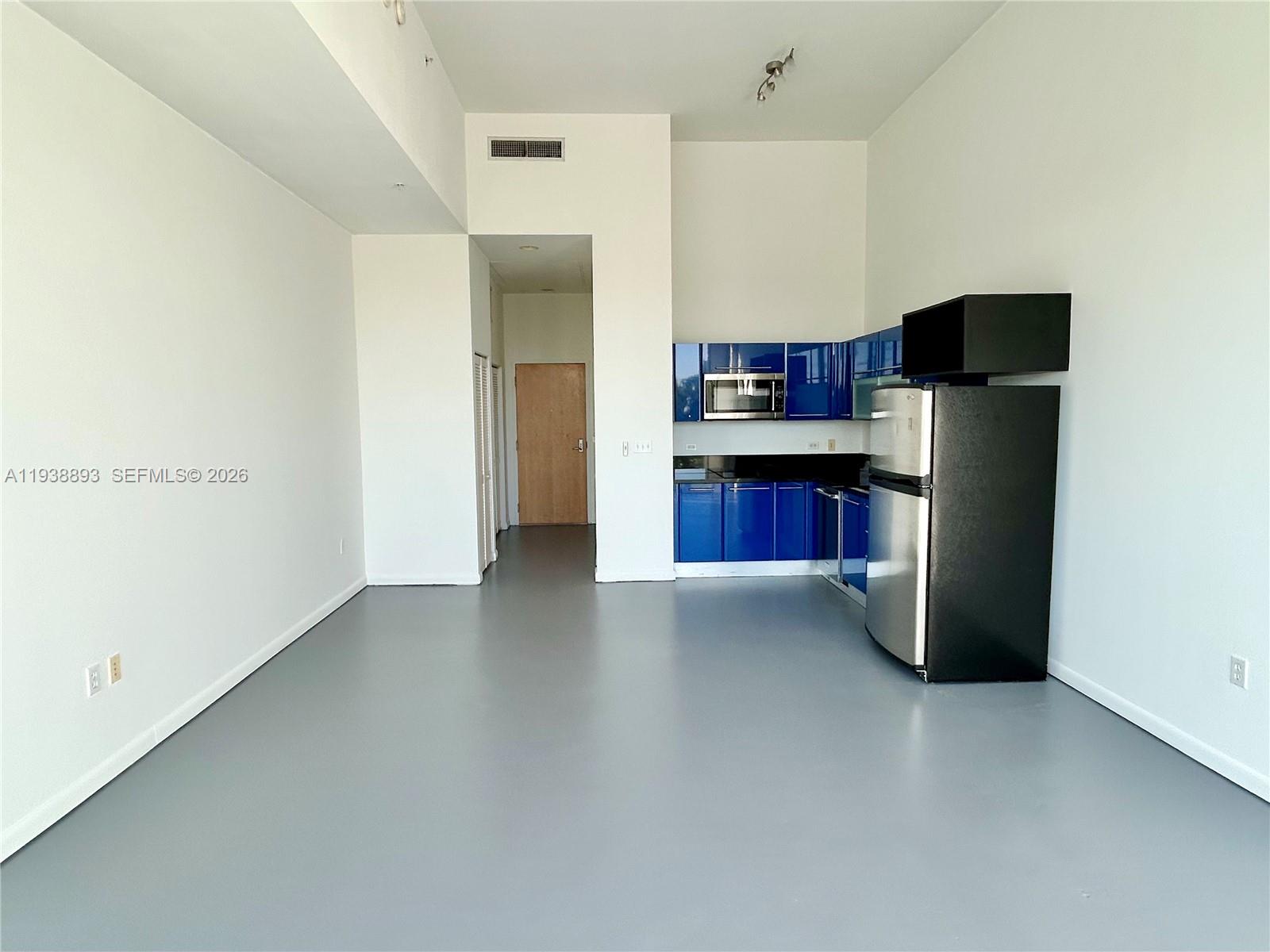 253 NE 2nd St # 333