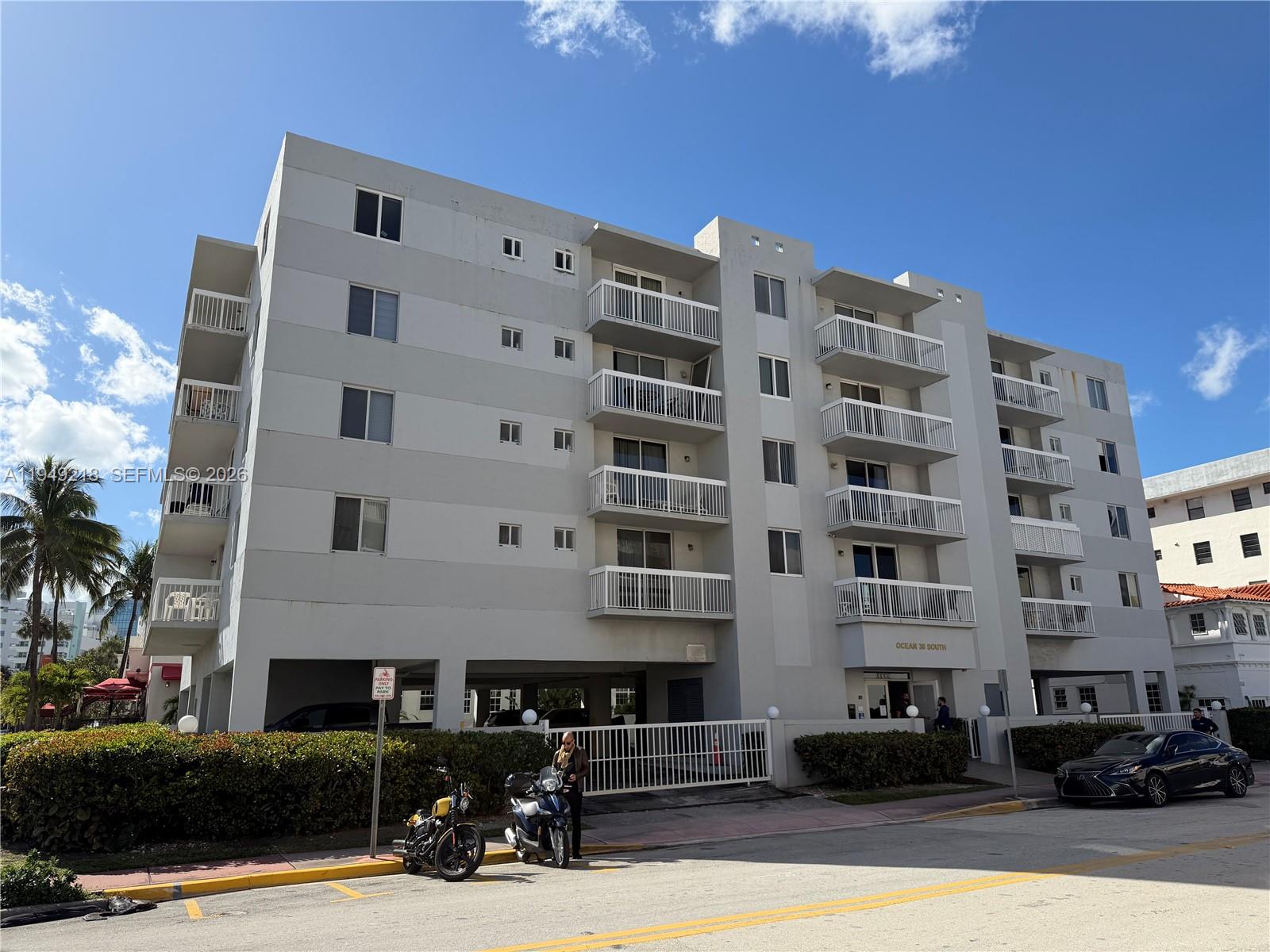 3588 Collins Ave # 404