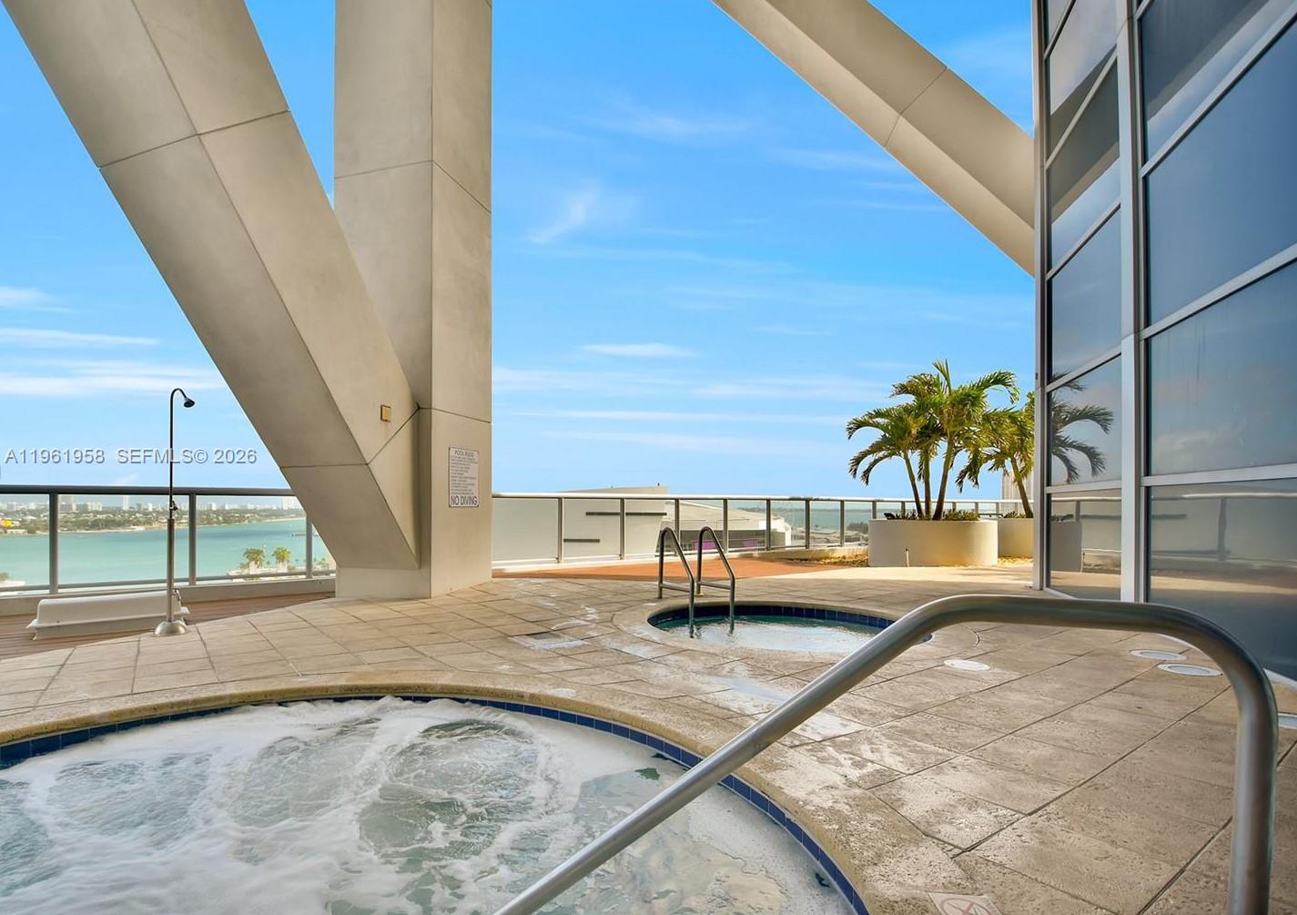 888 Biscayne Blvd # 1904