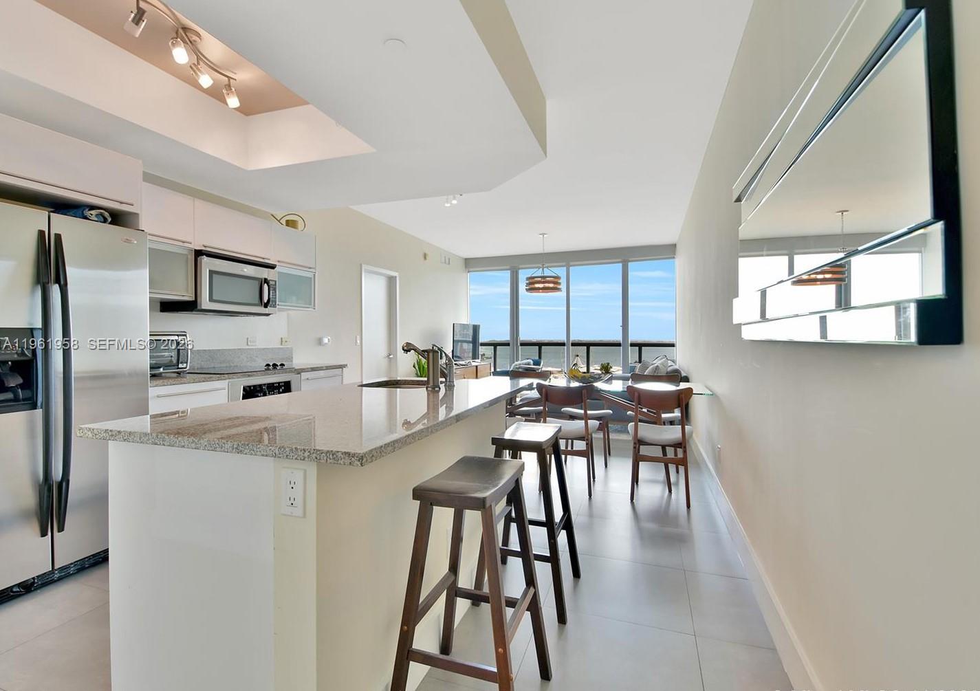 888 Biscayne Blvd # 1904