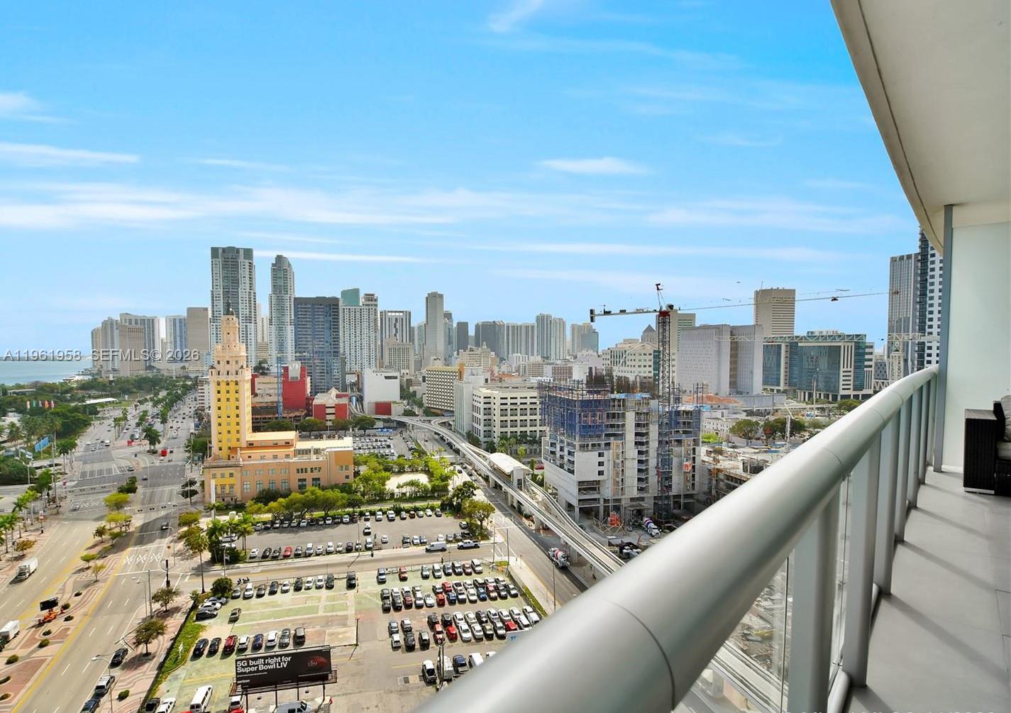 888 Biscayne Blvd # 1904