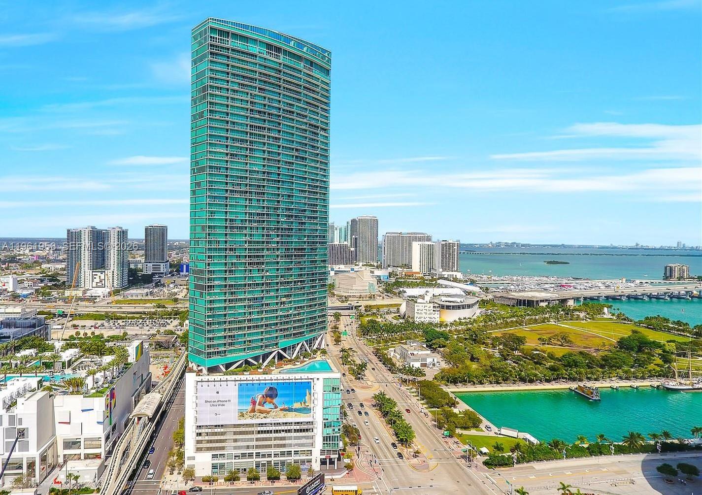 888 Biscayne Blvd # 1904
