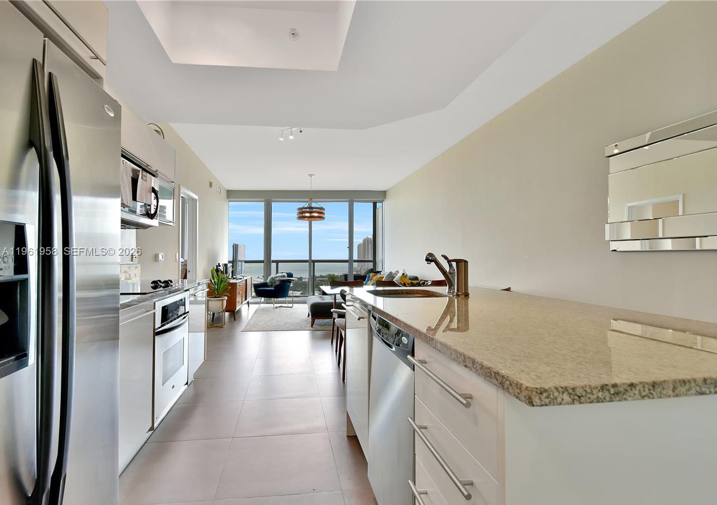 888 Biscayne Blvd # 1904