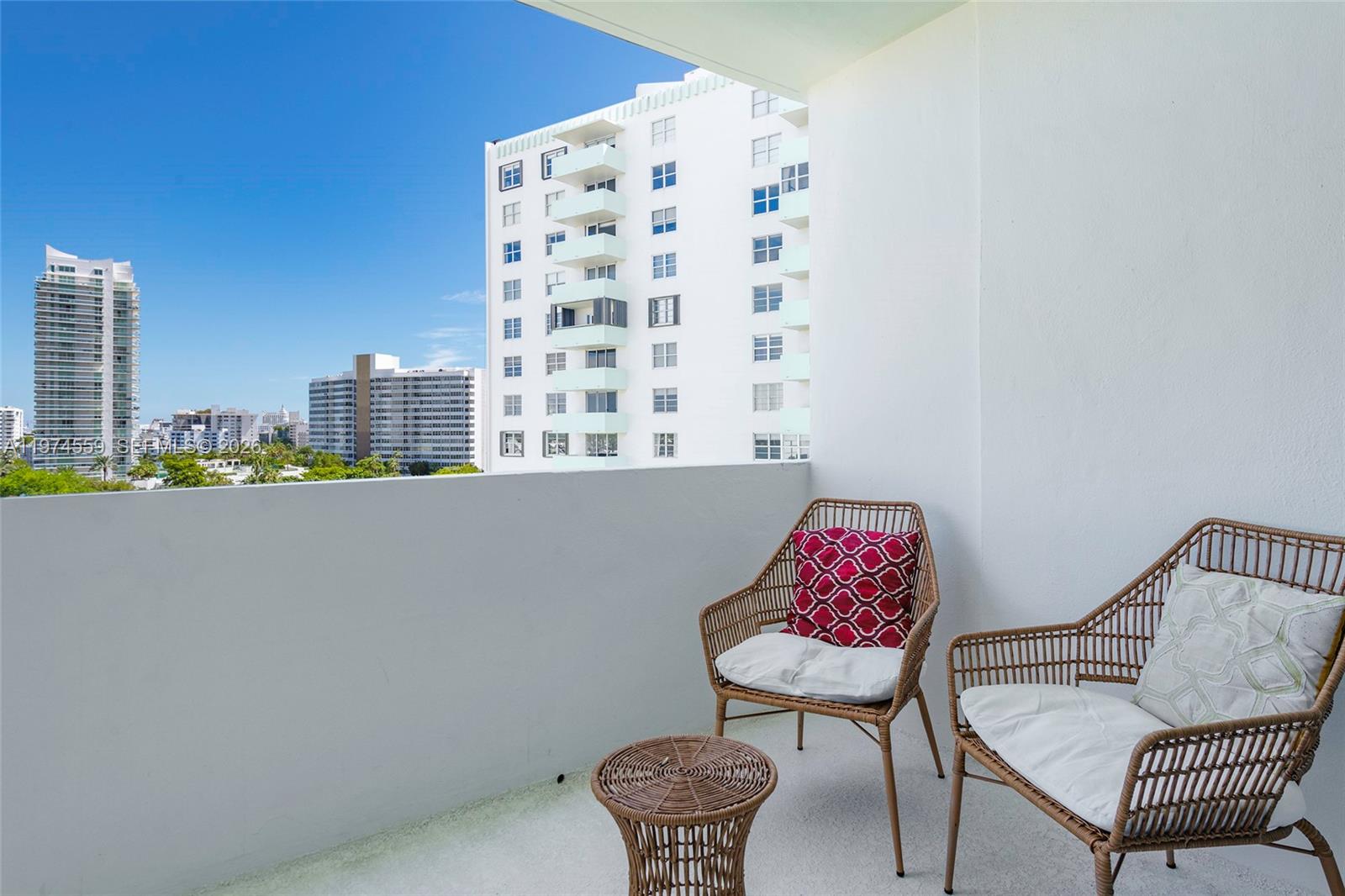 3 Island Ave # 09L