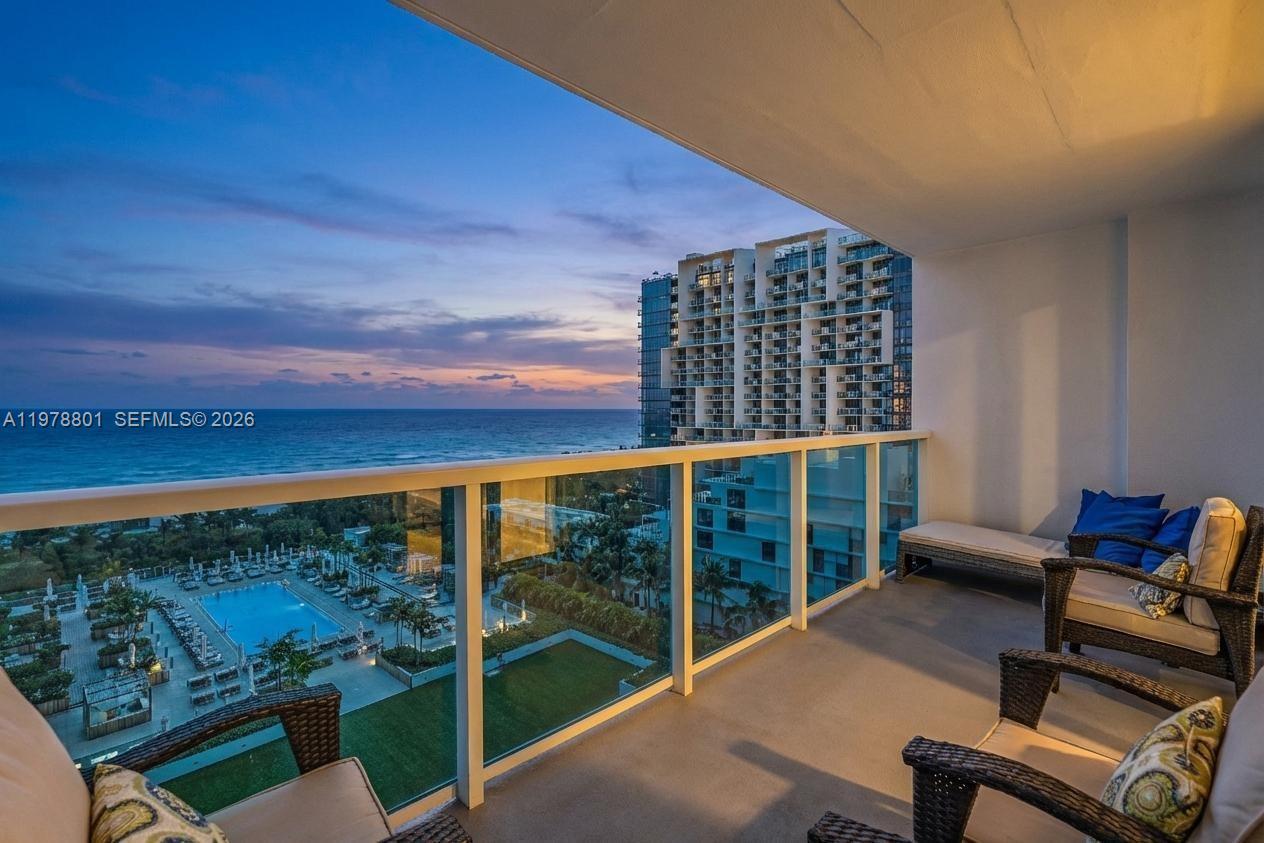 2301 Collins Ave Unit: 1041/42