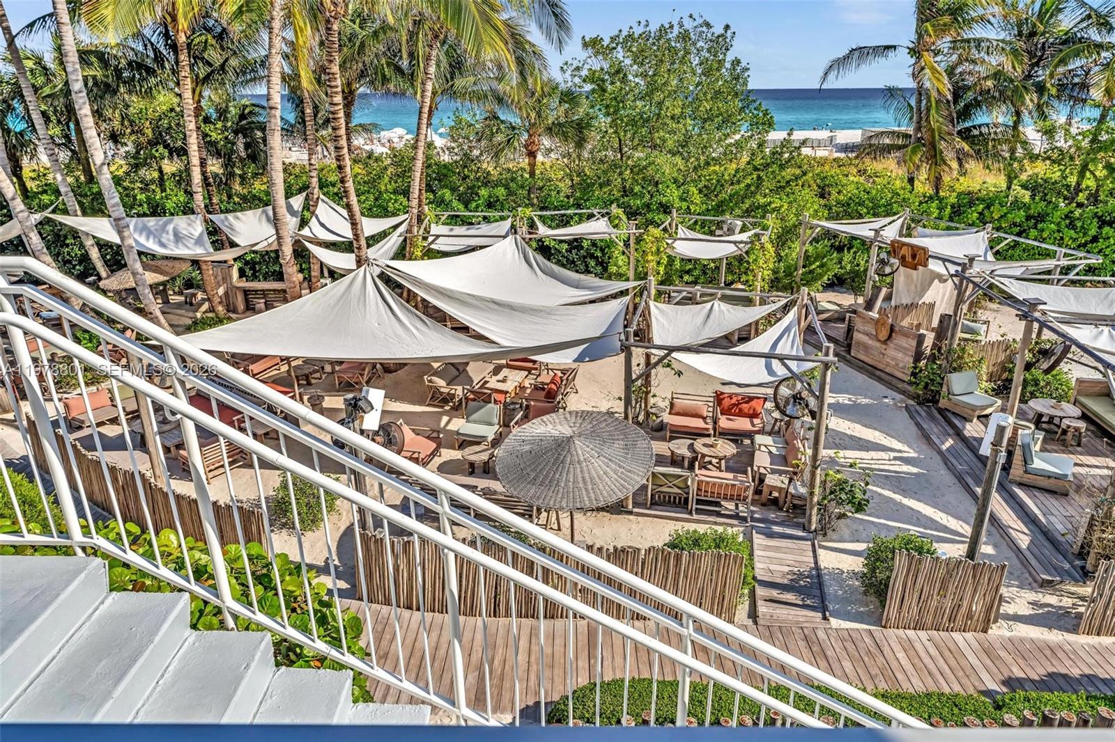 2301 Collins Ave Unit: 1041/42