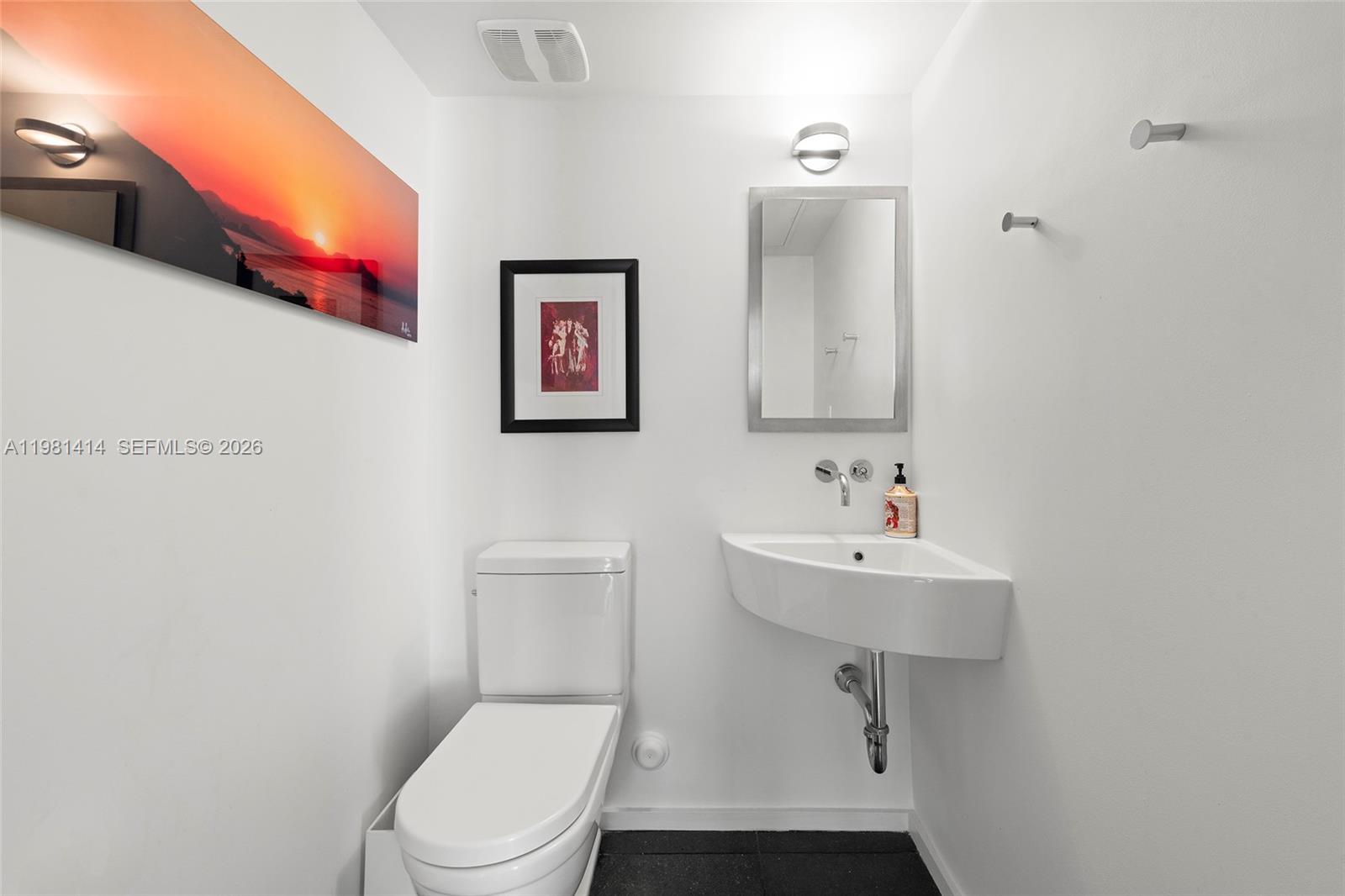 1601 West Ave # 202