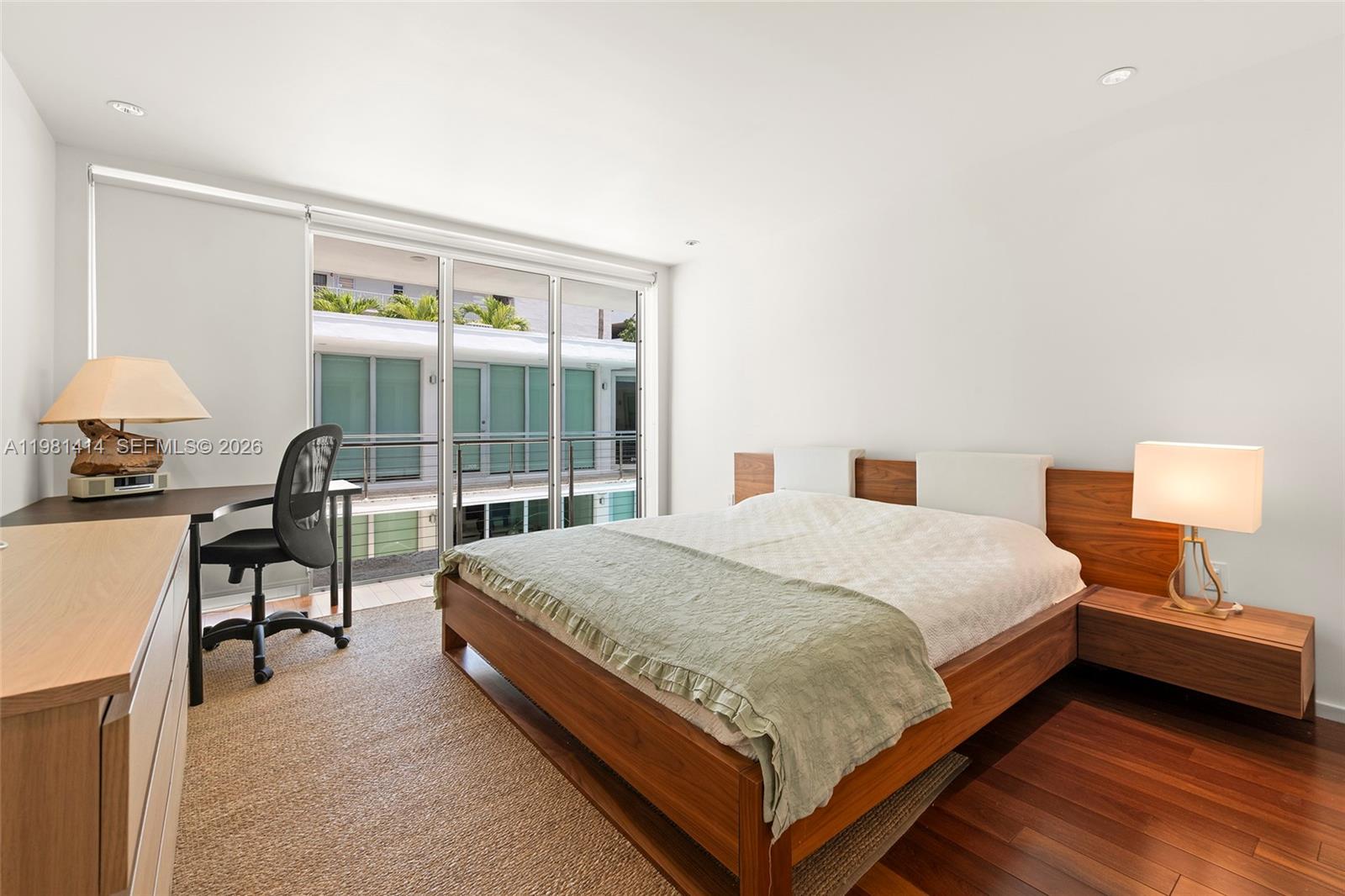 1601 West Ave # 202