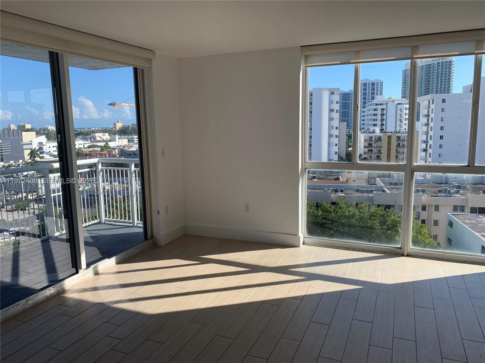 1688 West Ave # 1008