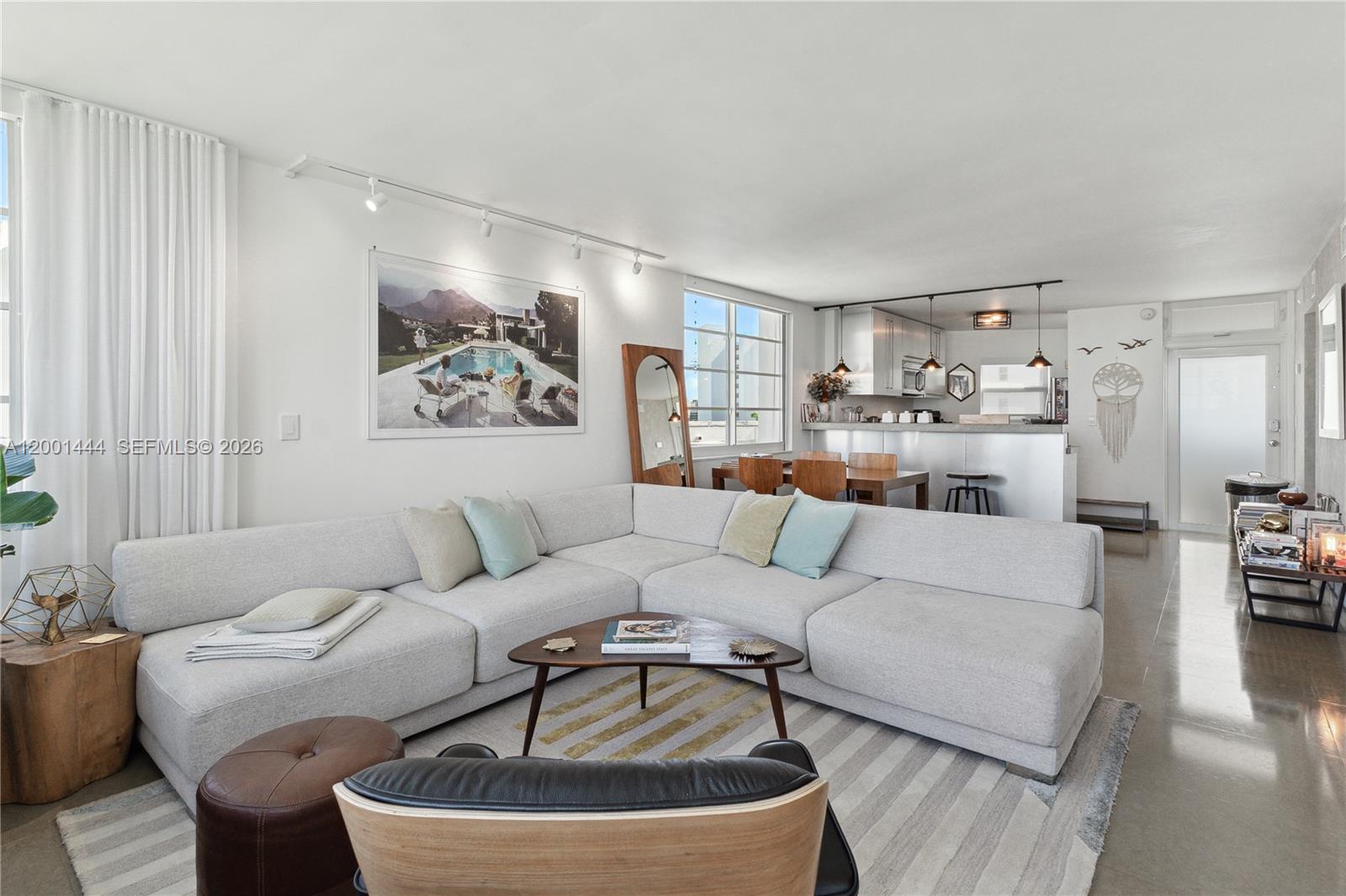 1670 lincoln Ct Unit: PH-E