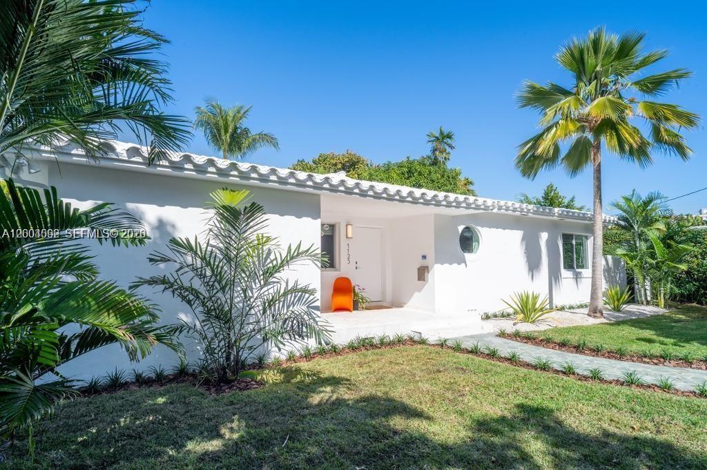 1123 Bay Dr