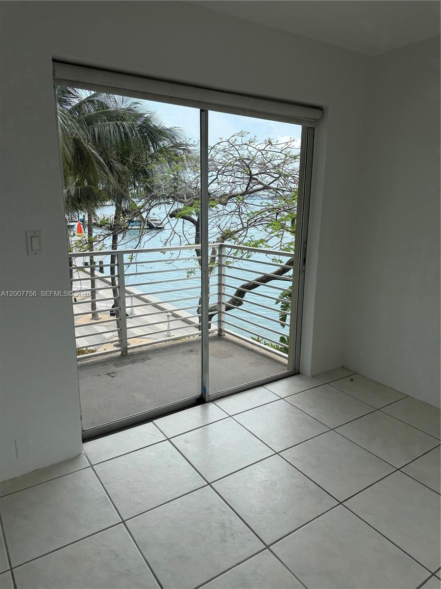 1441 Lincoln Rd # 306