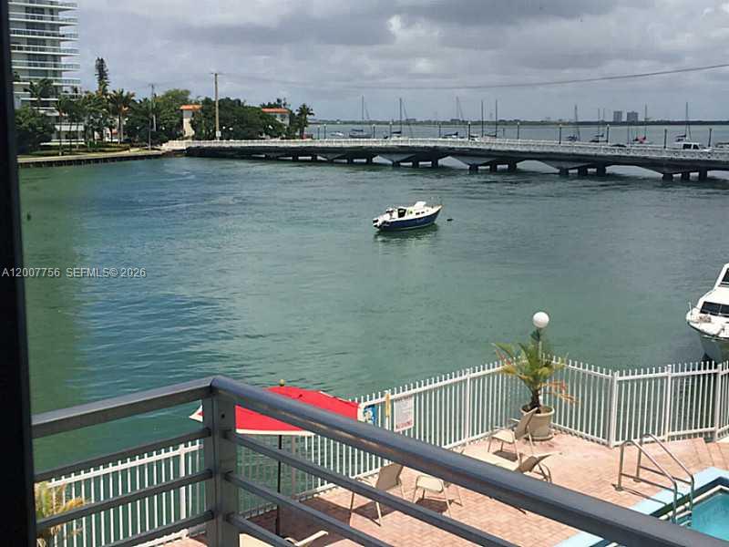 1441 Lincoln Rd # 306