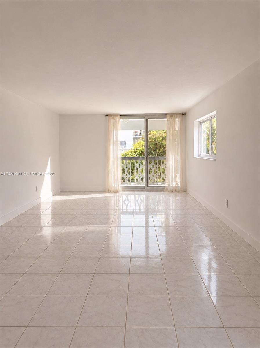 1400 Lincoln Rd # 301