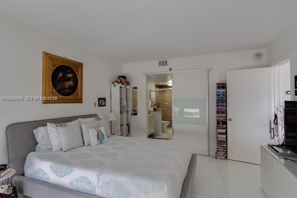 9 Island Ave # 1111