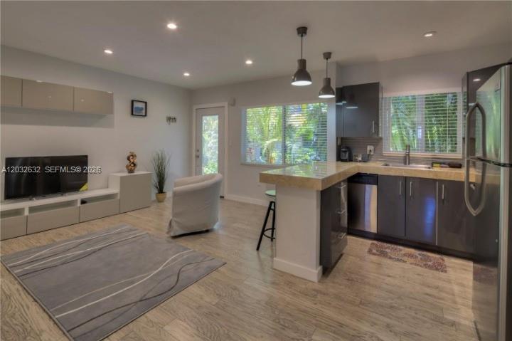 659 Meridian Ave # 10