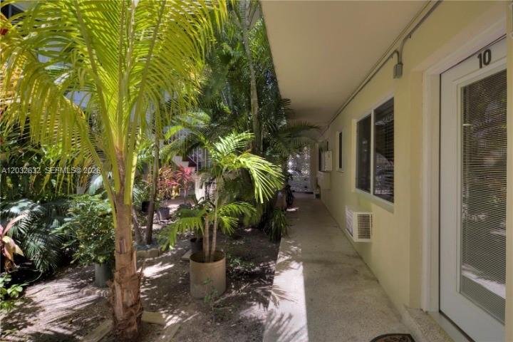 659 Meridian Ave # 10