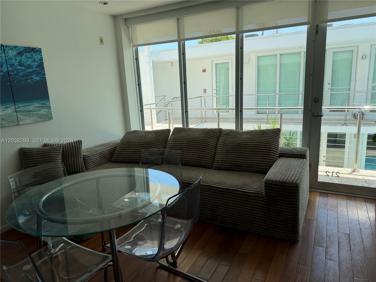 1601 West Ave # 212