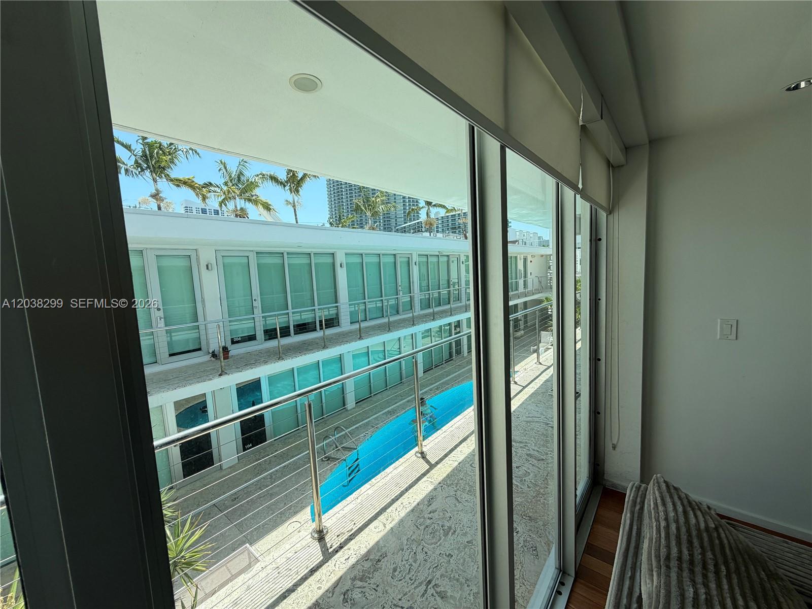 1601 West Ave # 212