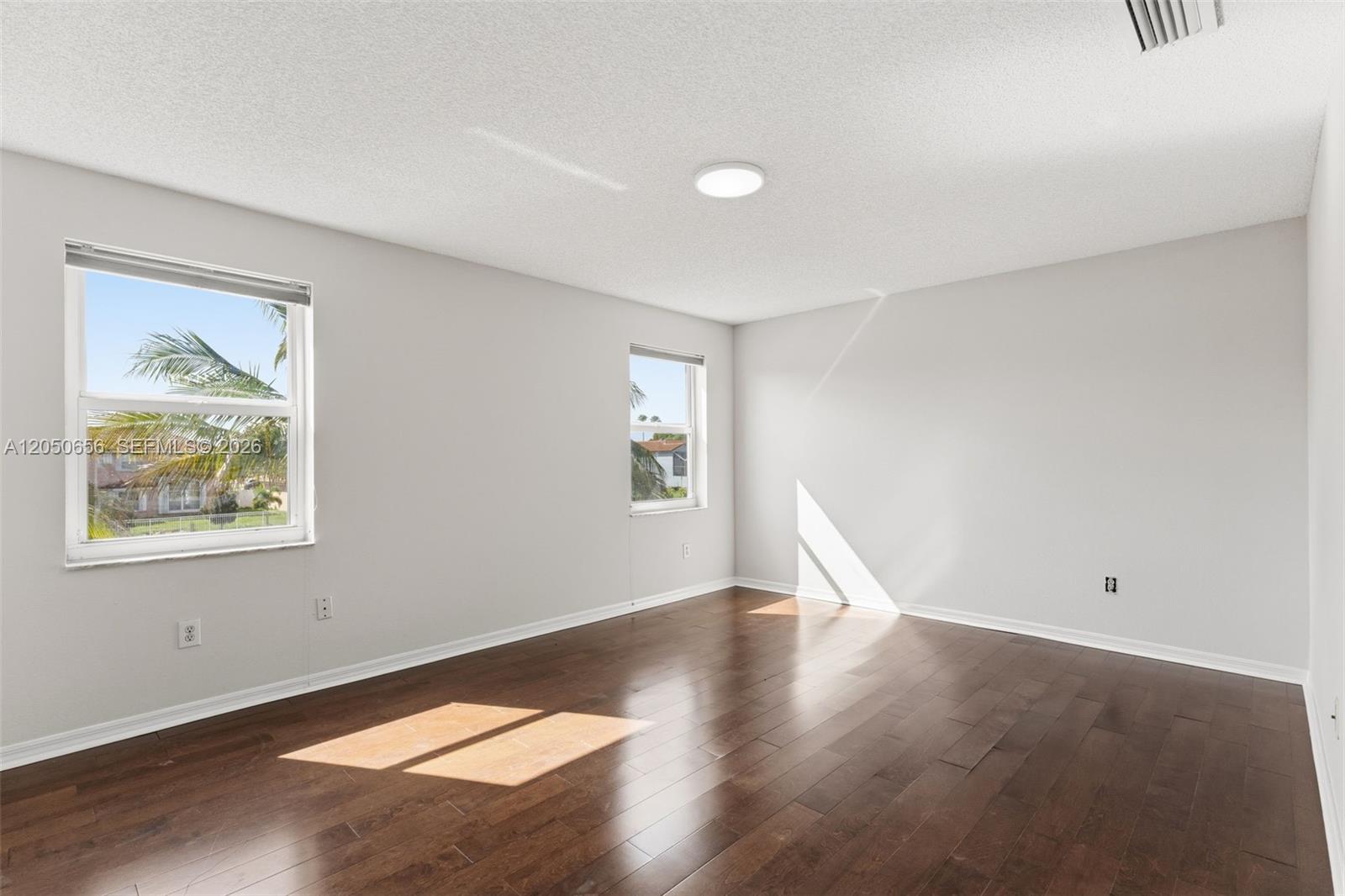 1273 NW 192nd Ter