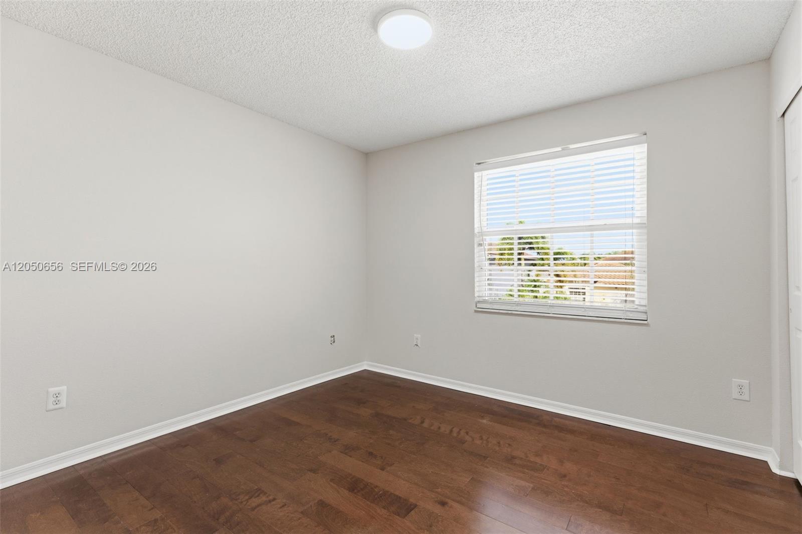 1273 NW 192nd Ter