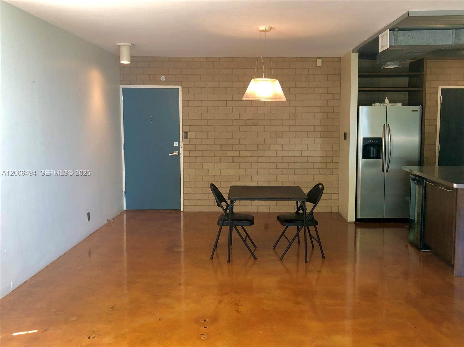 3301 NE 5th Ave # 204