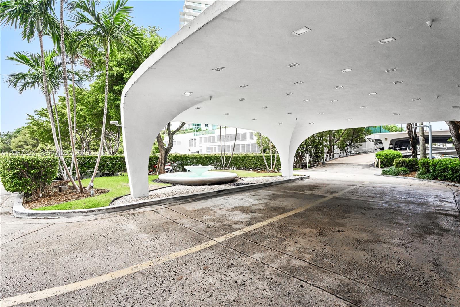 20 Island Ave # 1206