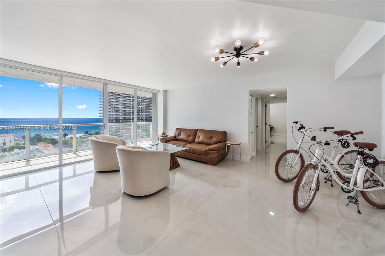 5900 Collins Ave # 1204