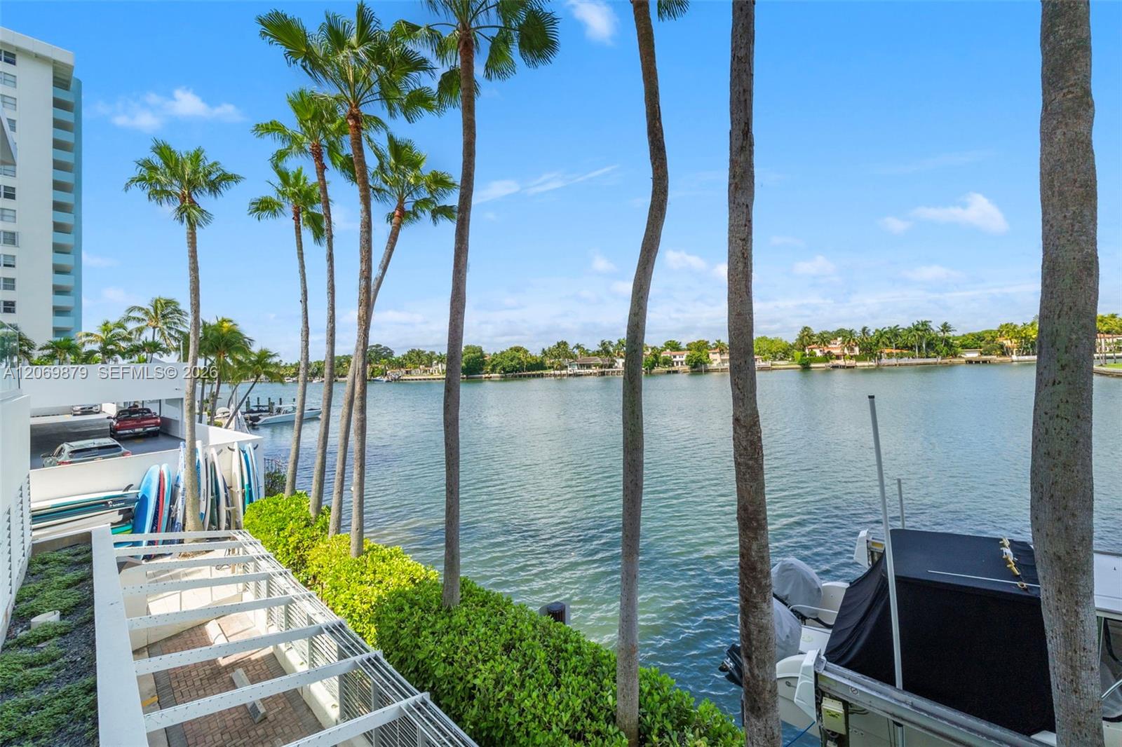 5900 Collins Ave # 1204