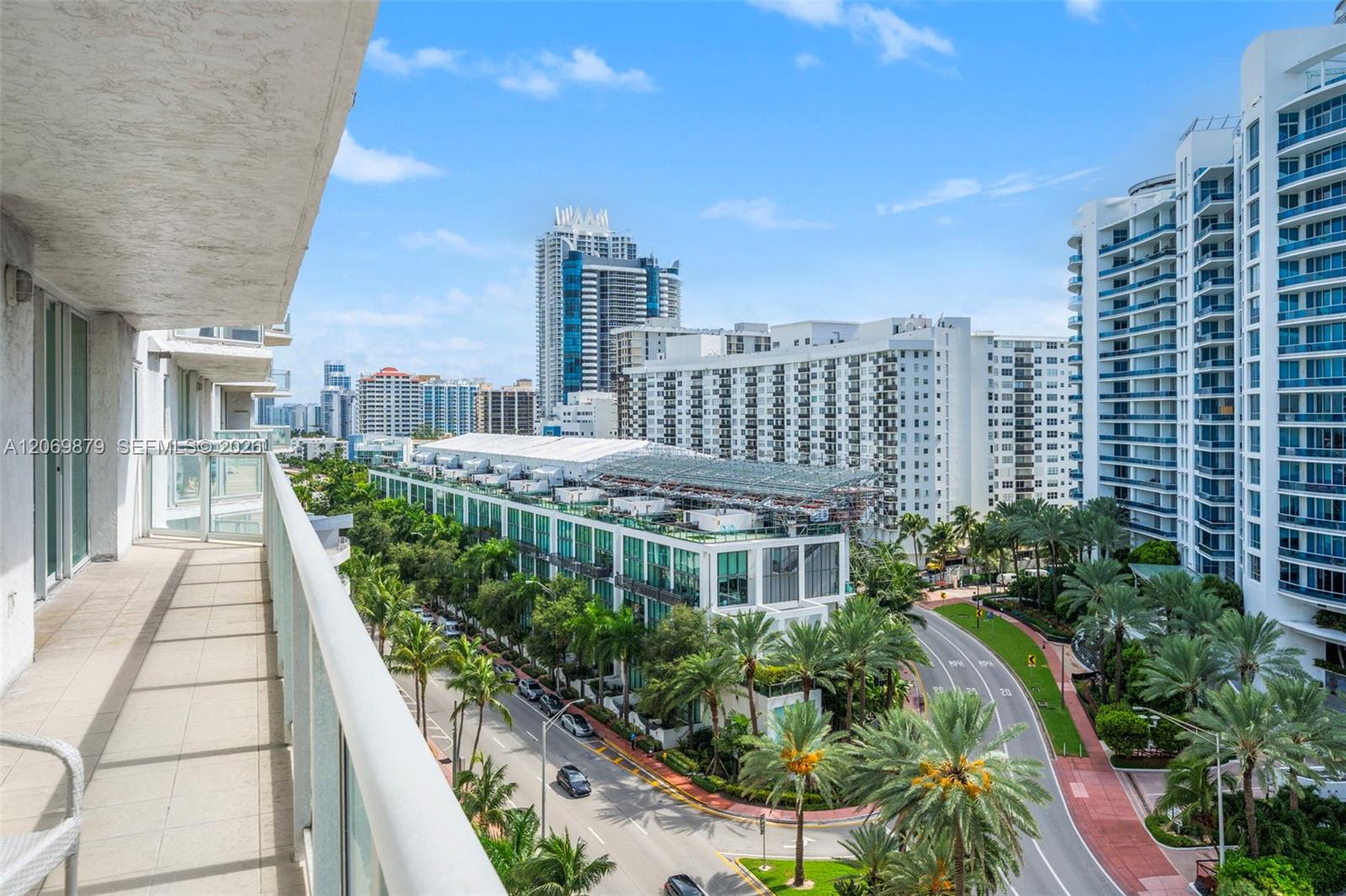 5900 Collins Ave # 1204