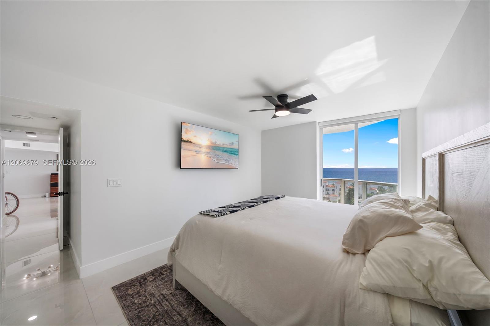 5900 Collins Ave # 1204