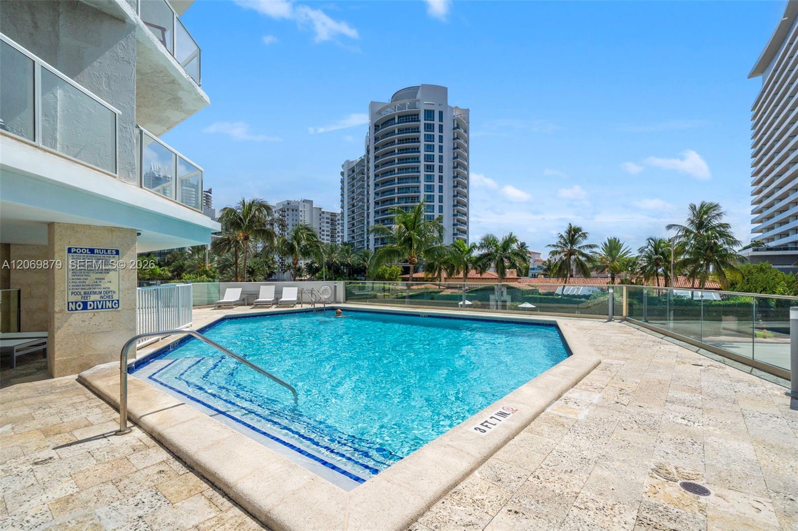 5900 Collins Ave # 1204