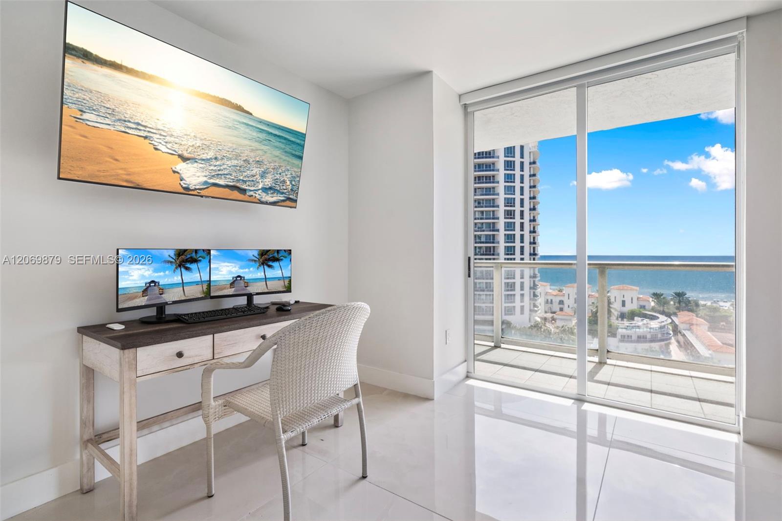 5900 Collins Ave # 1204