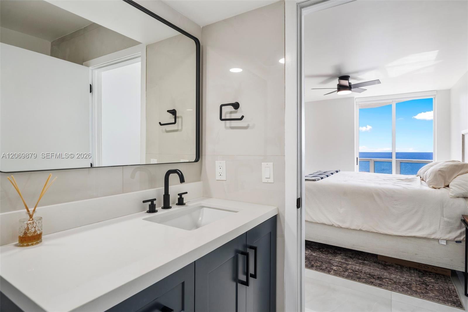 5900 Collins Ave # 1204