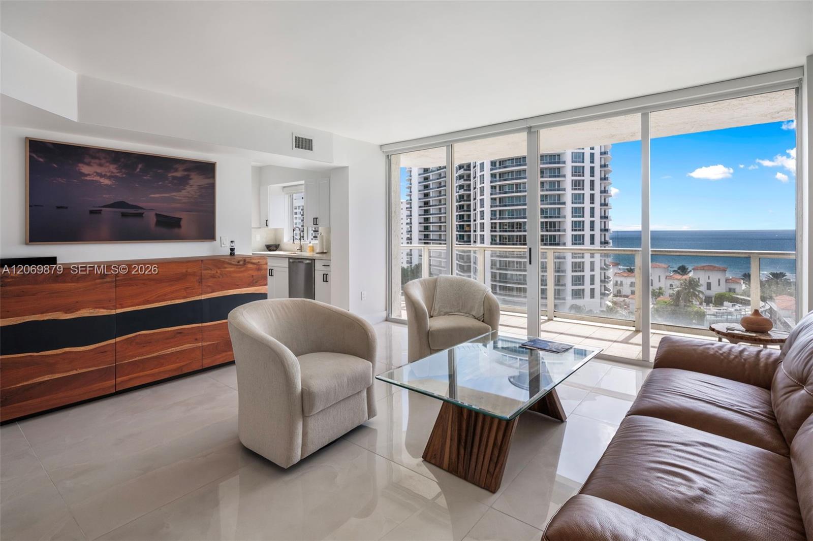 5900 Collins Ave # 1204